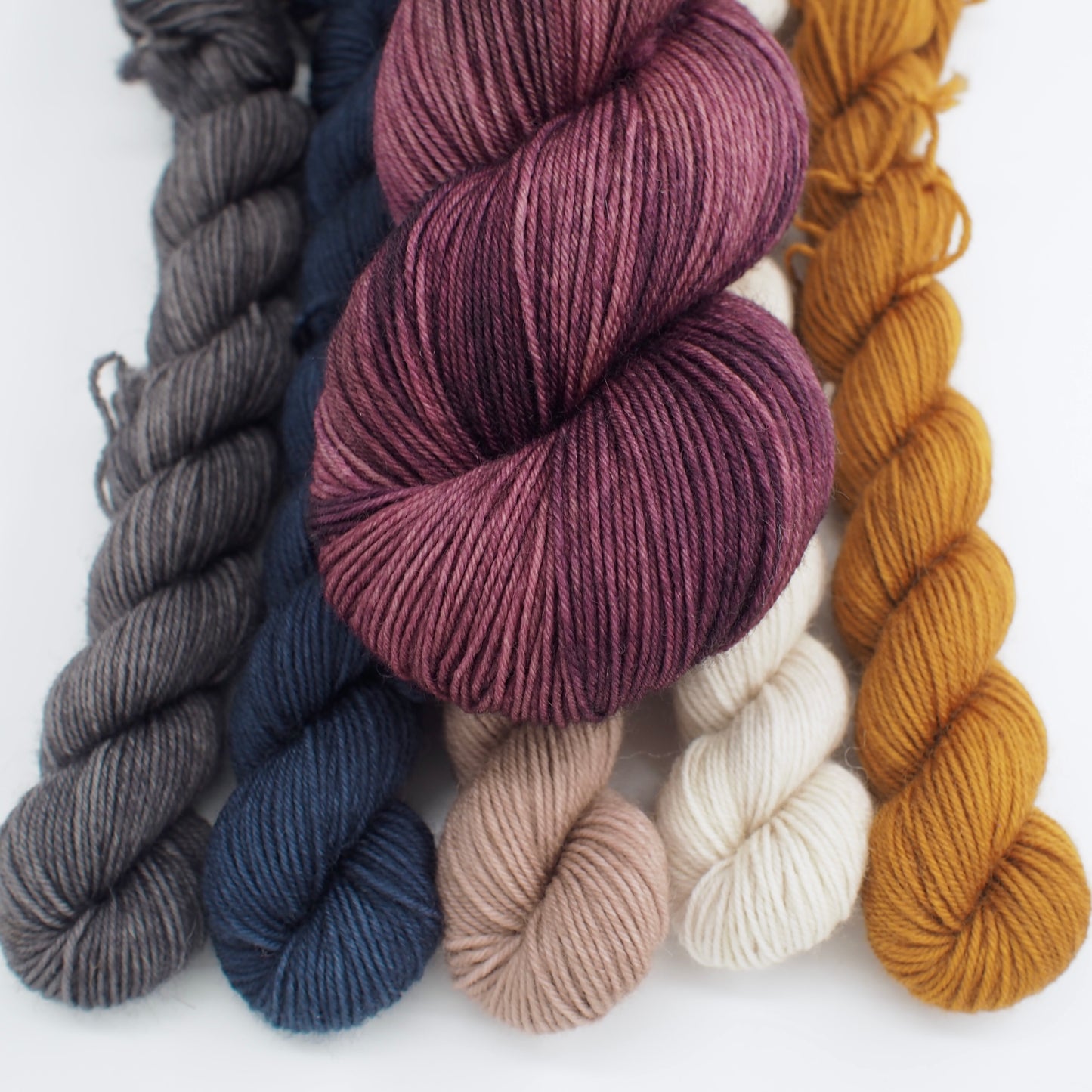 Neutral Minis Shawl Kit