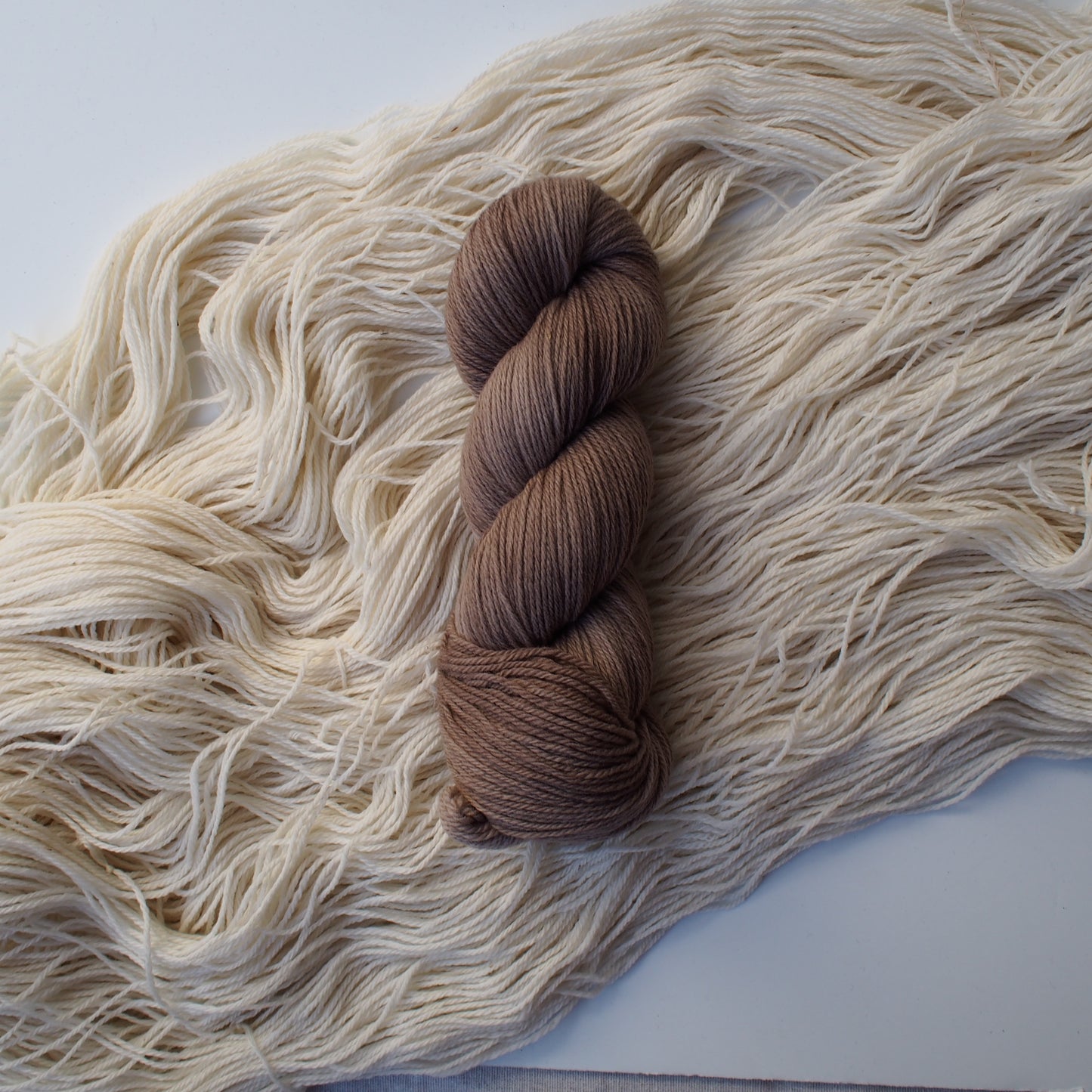 Taupe - Corrie Woolen